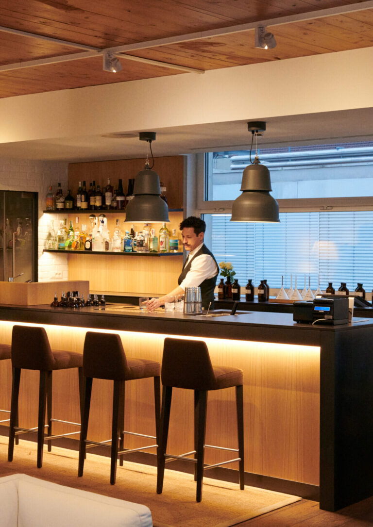 labsolue bar at magna pars