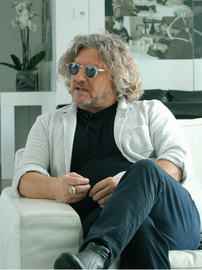 video artista di opera presente al magna pars